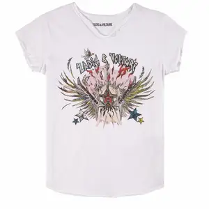 Säljer denna t-shirt från Zadig & Voltaire!❤️ Aldrig använd då den inte kommit till användning❤️