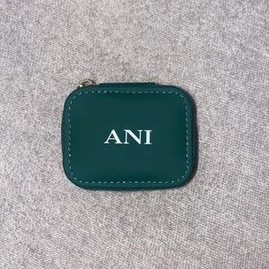 Anijewels - Silver chunky earrings - Säljer dessa örhängen då jag har ett extra par! Superfina vardagliga örhängen i nytt skick 