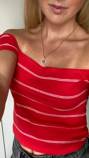 Fin topp från vero Moda  - Topp från vero moda, kommer inte till användning ❣️ 