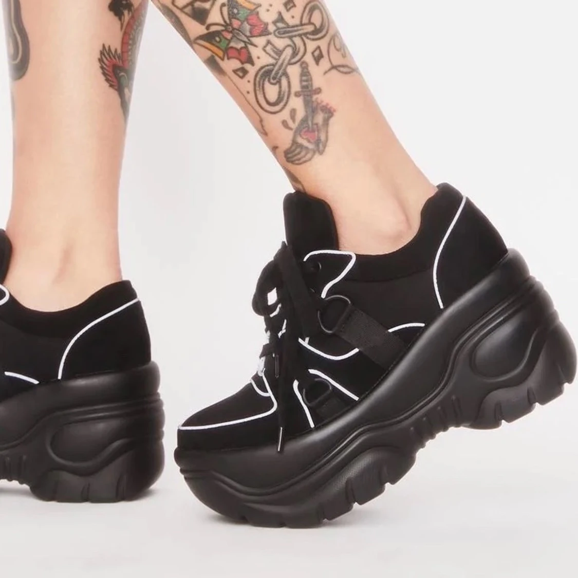 Poster grl platå sneakers