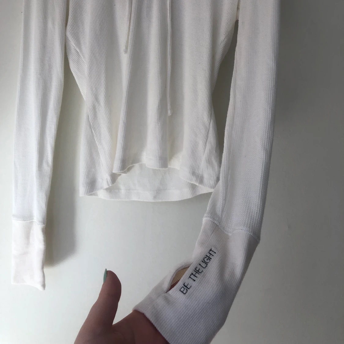 Vit tunn hoodie - 91