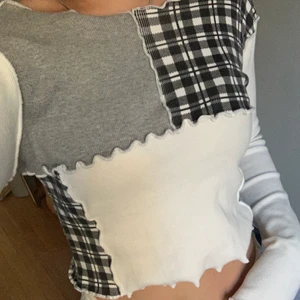 Topp - Säljer denna superfina toppen. Storlek S.