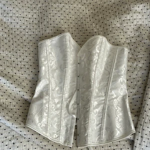 Korsett  - Helt ny aldrig använd, storlek xs/s. Köpare står för frakt 