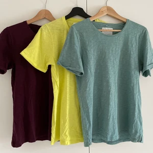 Ljung T-shirts  - 3st T-shirts från Ljung. Otroligt sköna och luftiga. Bra skick. Den blå har lite missfärgning runt armhålan men inget som syns när man har den på sig. Tänker mig kanske 500kr för alla?