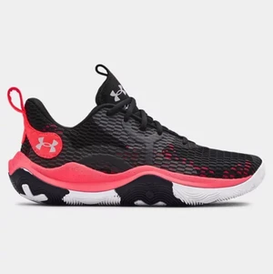 Under Armour Spawn 3 - Nästan helt ny, använt ca 8 gånger. Jag säljer dessa eftersom jag slutat i basket och behöver de inte mer.