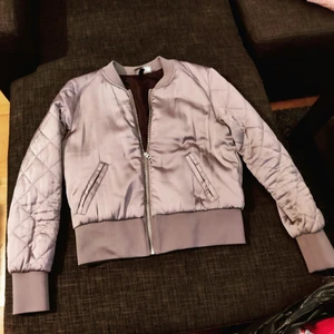 Kofta metallic - Metallic med dragkedja