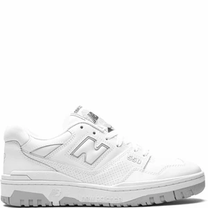 New Balance 550 White Grey - Helt nya New Balance 550 oanvända, i originalkartong. Storlek 38,5. Hur fina som helst! 