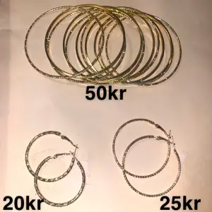 Två par guld örhängen ( ej äkta guld ) och armband i flera lager ( ej äkta guld ). Allt är köpt på H&M och aldrig blivit använt.  Frakt ingår med 29kr