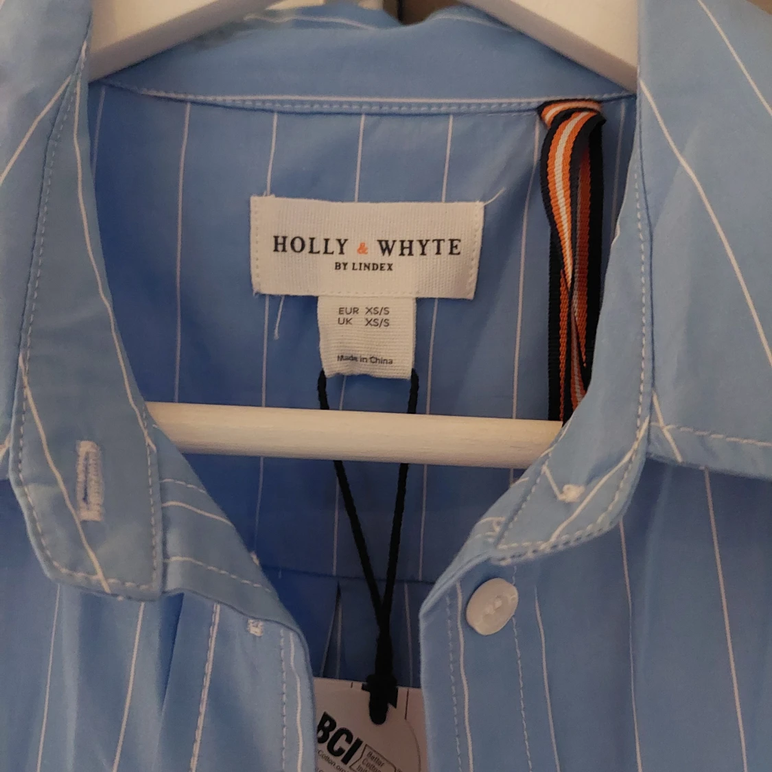 Holly and whyte  - 90