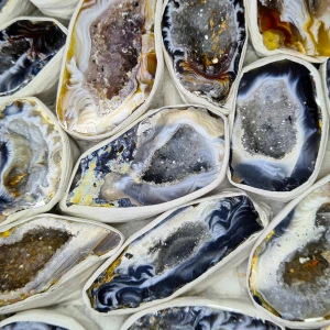Agat geod - Jättefina agat geoder med glittrig druzy!