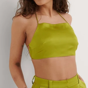 Nakd topp - Säljer denna topp från nakd, superfin men har aldrig kommit till användning tyvärr. Storlek 36.