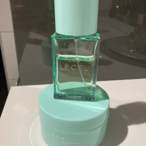 Caia  - Caia parfym och nästan oanvänd body butter 