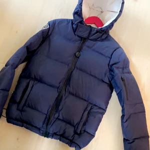 Dbrand - Dbrand jacka Strl S 