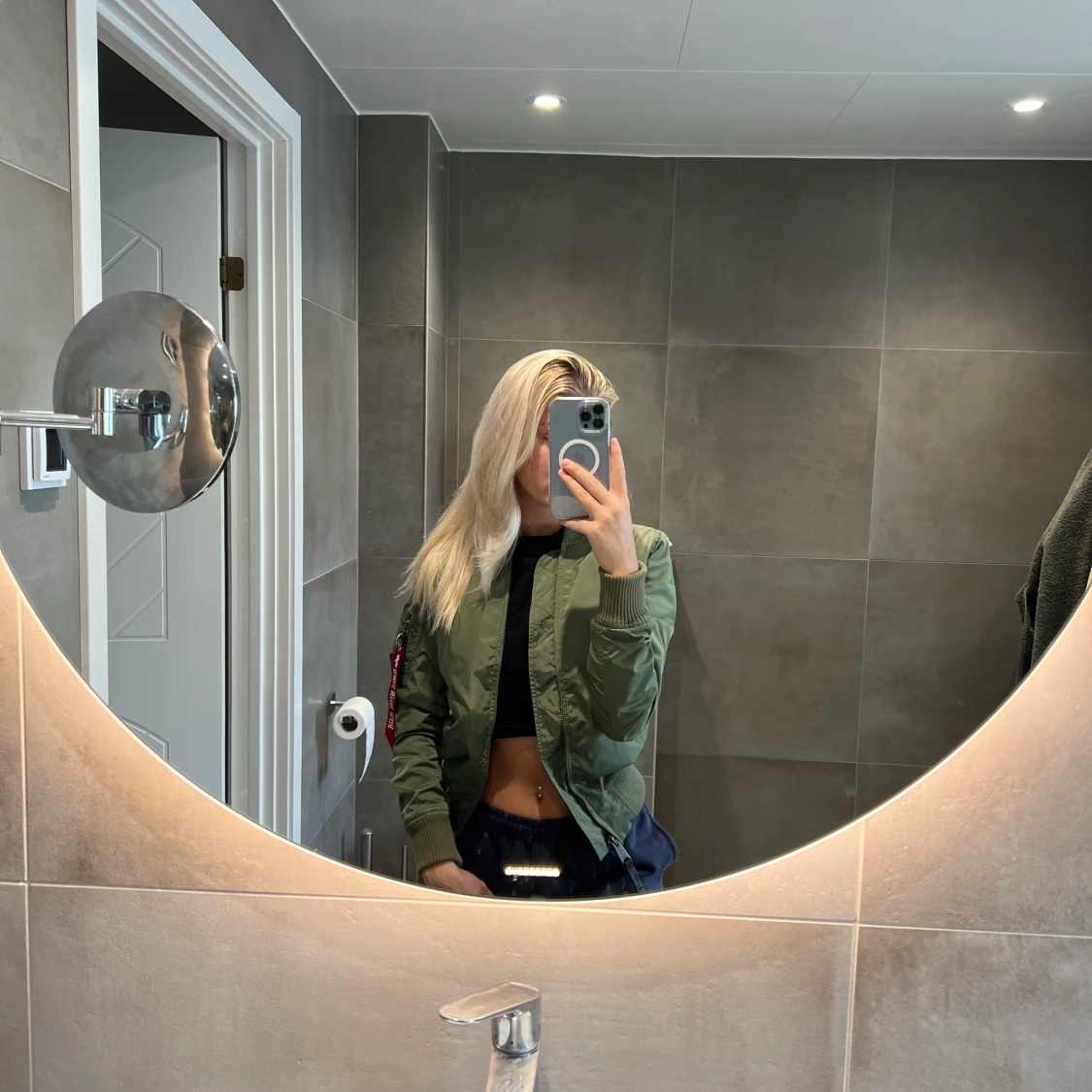 Alpha Industries jacka - grön