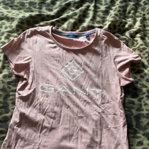 Gant tröja  - Gant tröja andvänd max 5 gånger, storlek S