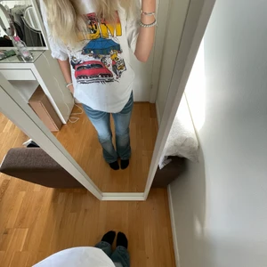T-shirt med tryck - Ascool oversized t-shirt med färgglatt tryck!😍 storlek M! 