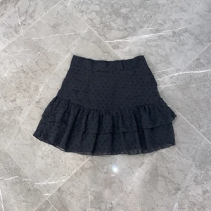 Shein kjol - Fin kjol str xs. Lite trådig vid dragkedjan. 