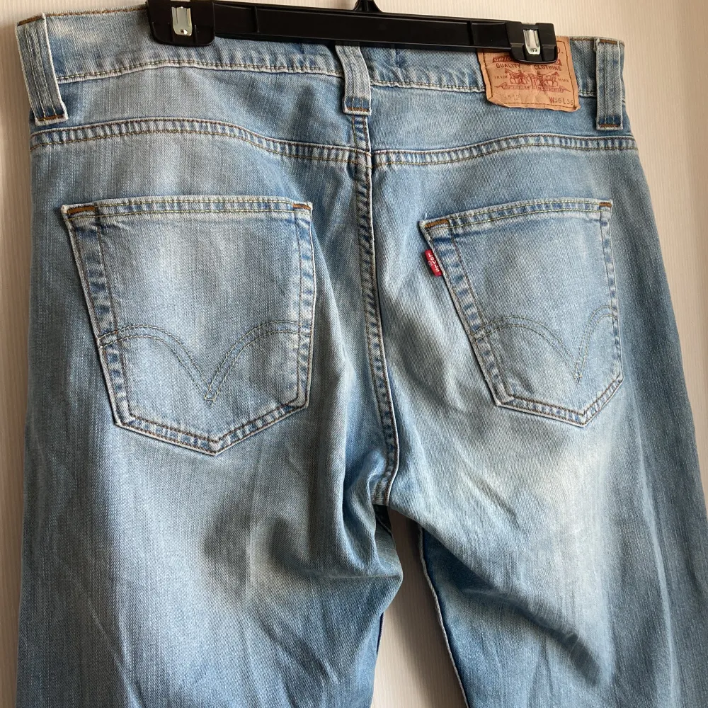W36 L36 Levis jeans bootcut. Jeans & Byxor.