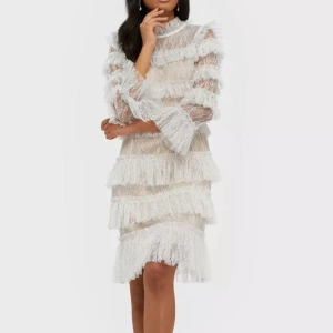 By malina klänning - Säljer min fina by malina klänning, använd en gång men ser helt oanvänd ut. Storlek XS