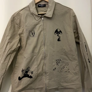 Jacka - En skitsnygg jacka från another reason. Aldrig använd. 