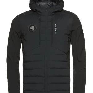 Sail racing  - Säljer nu min sail racing jacka har bara använt den från hösten. Skit lite sönder vid kjedjan men syns knappt. 