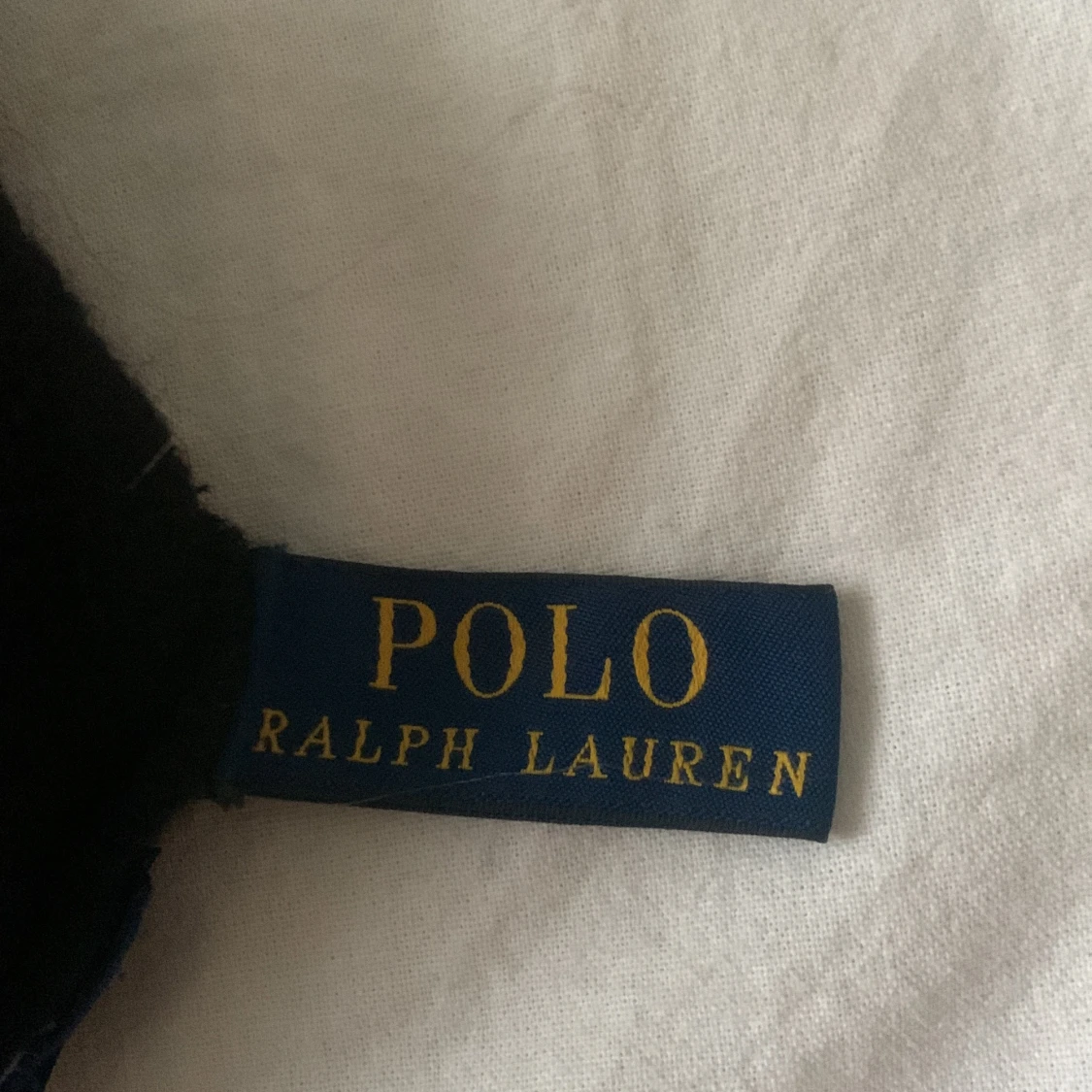 Jag vill bli av med min mössa den är i jätte bra skick och den är äkta👍 - 91