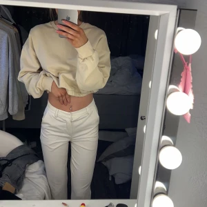  kostym byxor  - Säljer nu mina jätte fina kostym byxor, då dom ej kommer till användning🤍