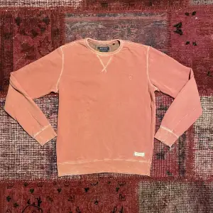 Vintage Marco polo tröja i salmon färg i gott skick sitter riktigt snyggt och passar med nästan allt (skriv för mer info!!)