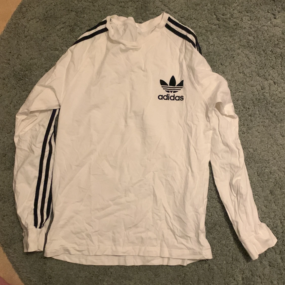 perfekt skick adidas tröja