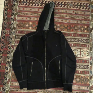 skit cool unik zip hoodie - 10/10 skick