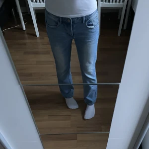 Bootcut Jeans - Lågmidjade bootcut jeans från kappahl i storlek 40. Väldigt bra skick.