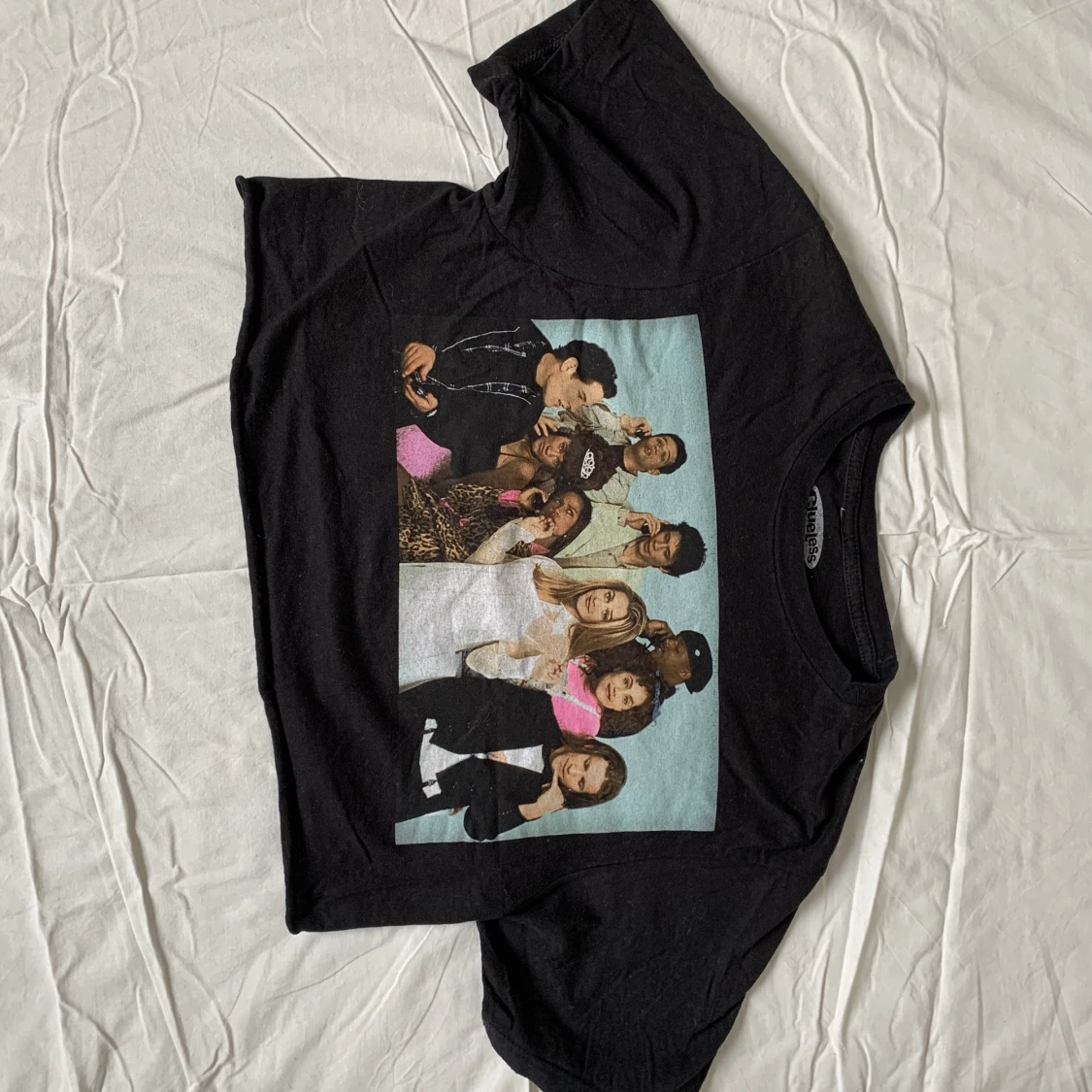 Croppad t-shirt clueless