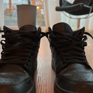 Jordan - Säljer mina Jordans storlek 40,5 Använder inte de längre skick 8,5/10 Pris kan diskuteras vid snabbförhandling
