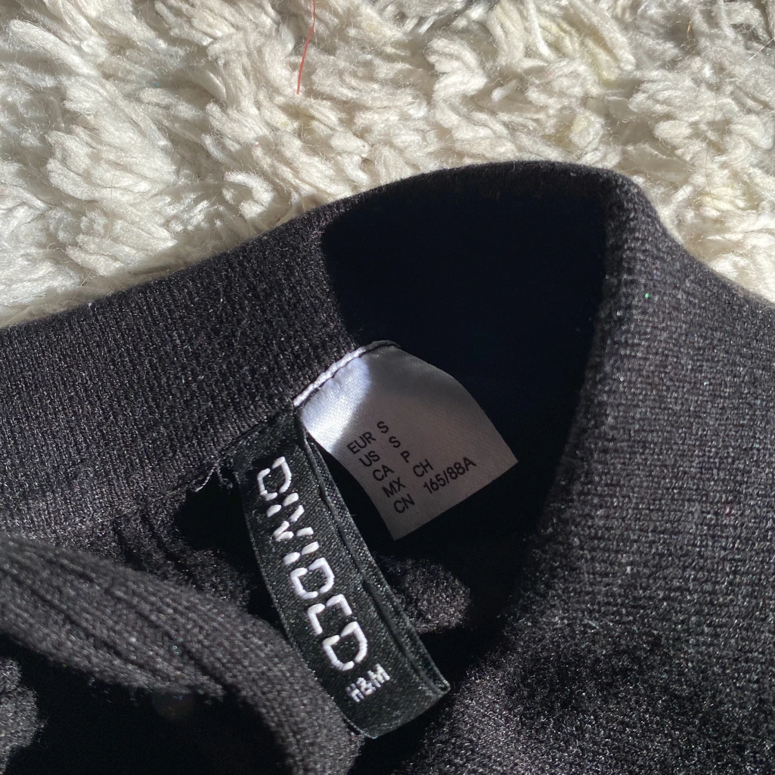 T-shirt med knappar - 91