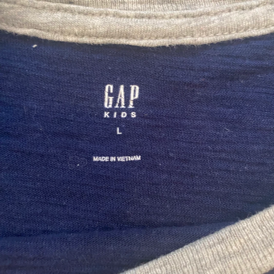 GAP tshirt - 90
