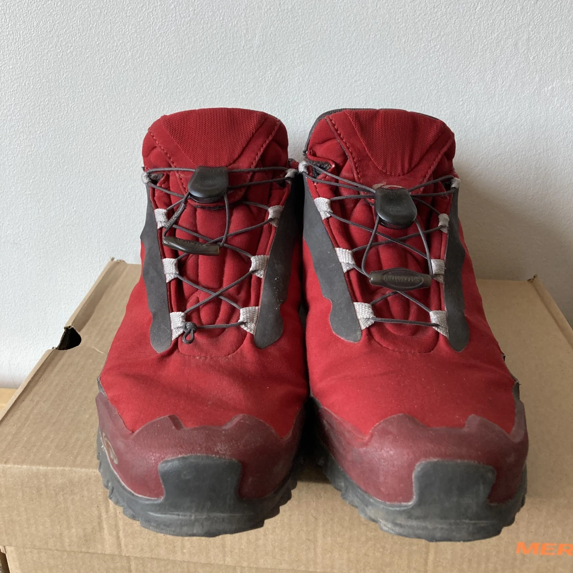 Salomon kängor  - 91