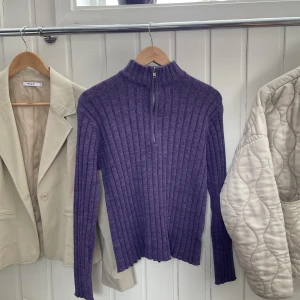 Vintage  halfzip - Vintage halfzip i mycket bra skick!  Stl 42-44 men är snygg oversize också.