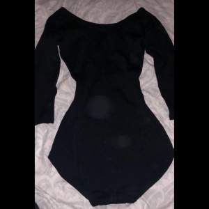 Väldigt snygg svart bodysuit 🖤Storlek XS/S🖤 40kr + 56 ( frakt )