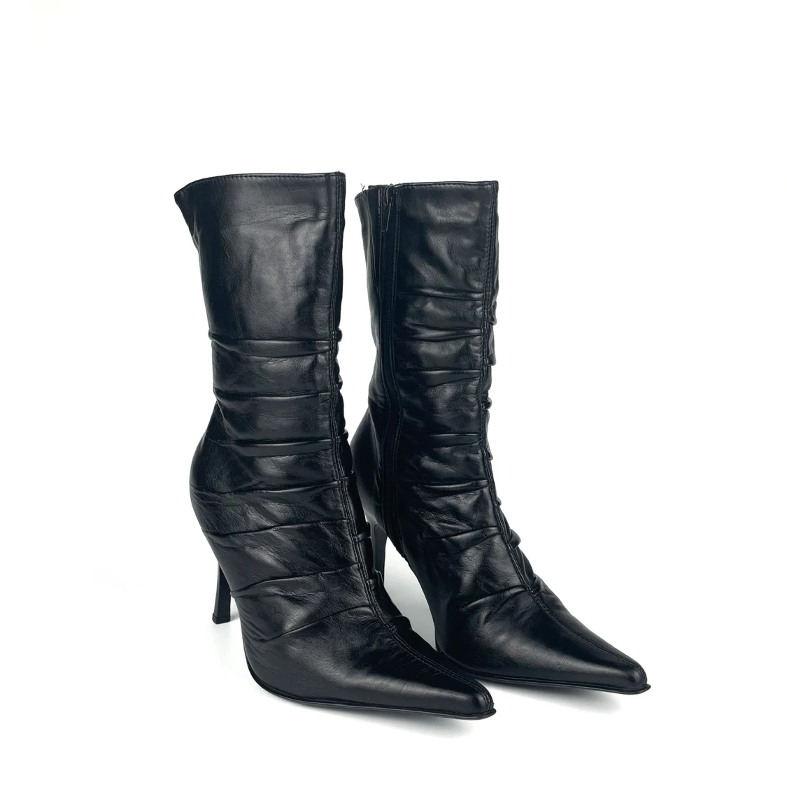 Vintage Y2K 90s 00s real leather pointy toe high heels mid calf boots in black size 38 EU