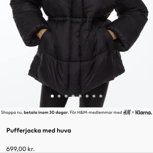 Jacka från hm för 200kr - Helt ny jacka för 200kr.