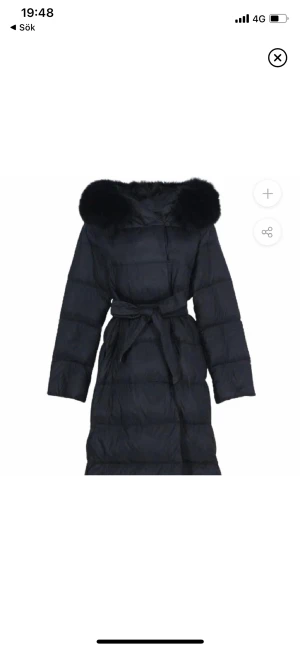 Päls jacka - Helt ny pälsjacka från furstockholm med äkta päls Säljer den pågrund av fel storlek. Pris går att diskutera 