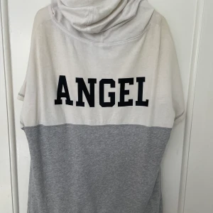 Victorias secret hoodie t-shirt - Använd i gott skick