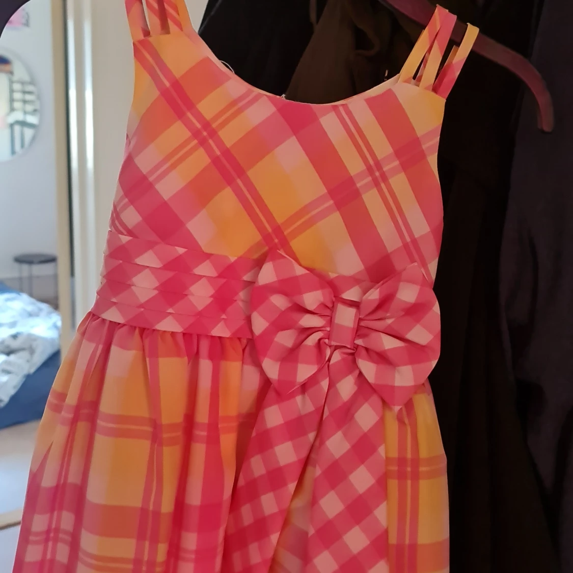 Jättefin klänning från USA (5 år) - 90