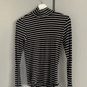 Randig Polotröja - Storlek 36