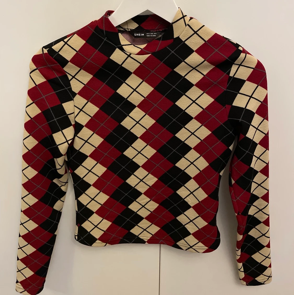 Mönstrad tröja - 90