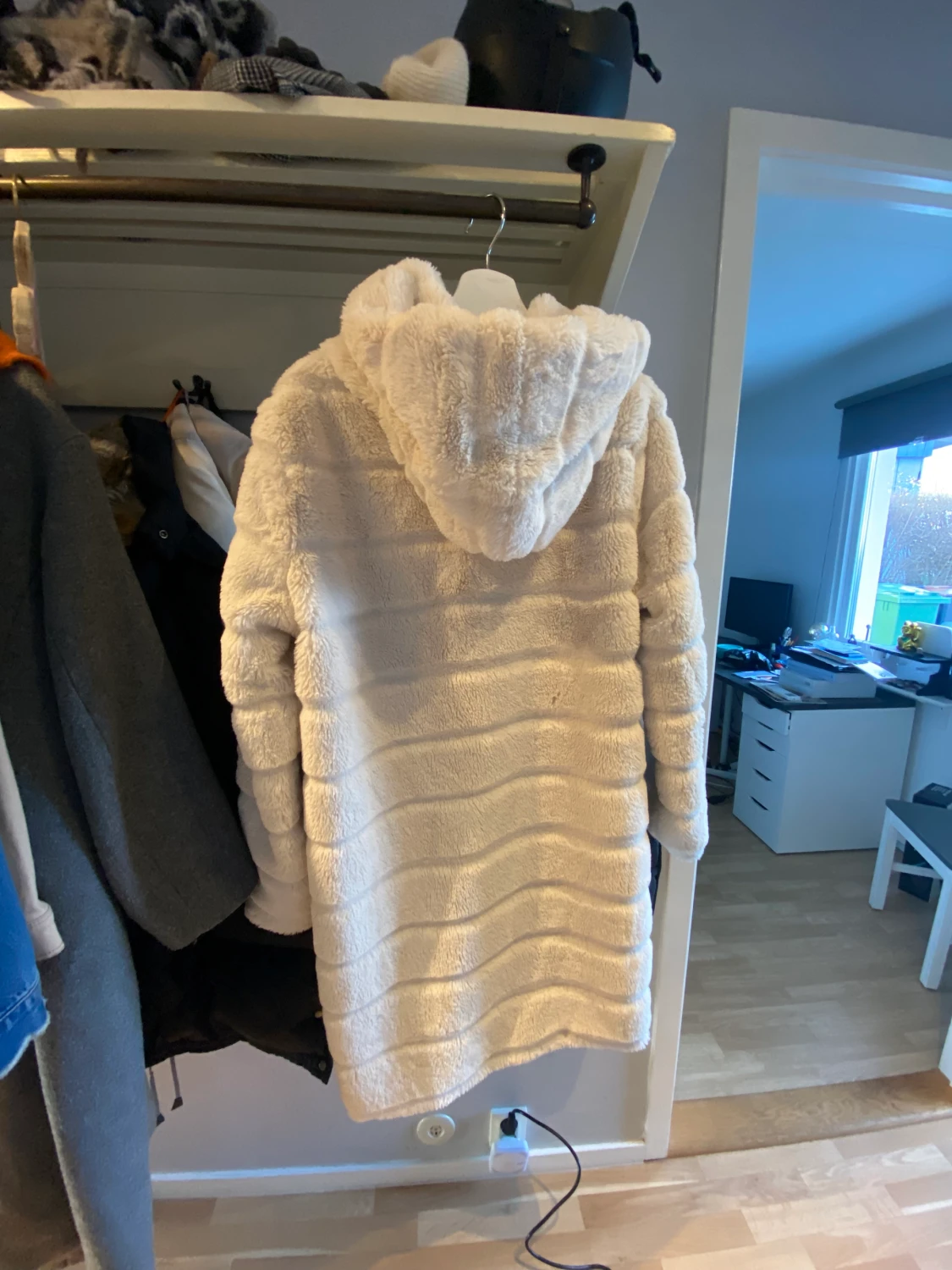 Vit päls jacka - 90