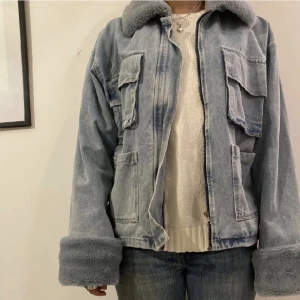 boohoo jacka - en jättefin jacka som inte kommer till användning 