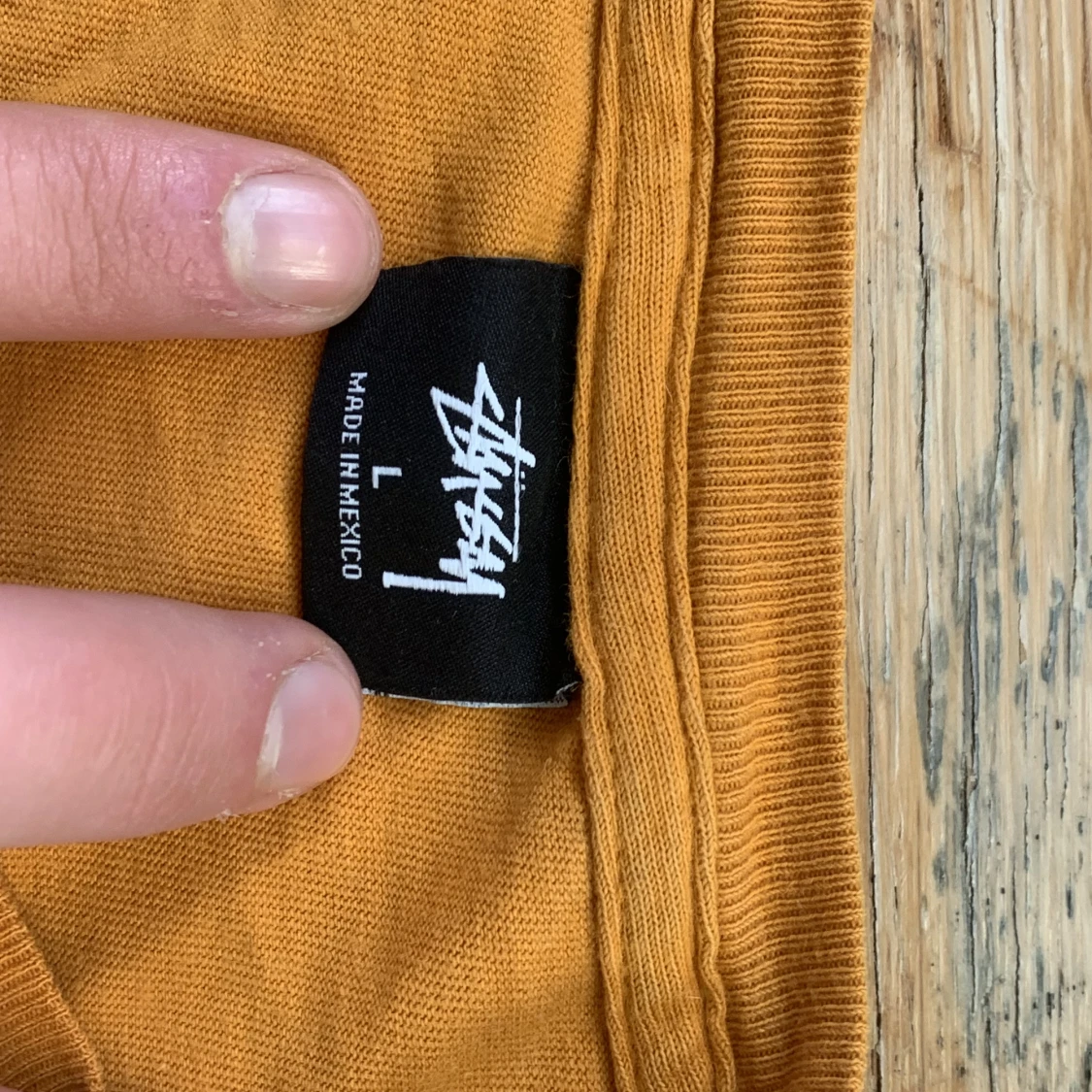 Stussy T-shirt  - 91