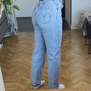 Levisjeans - Levisjeans i bra skick