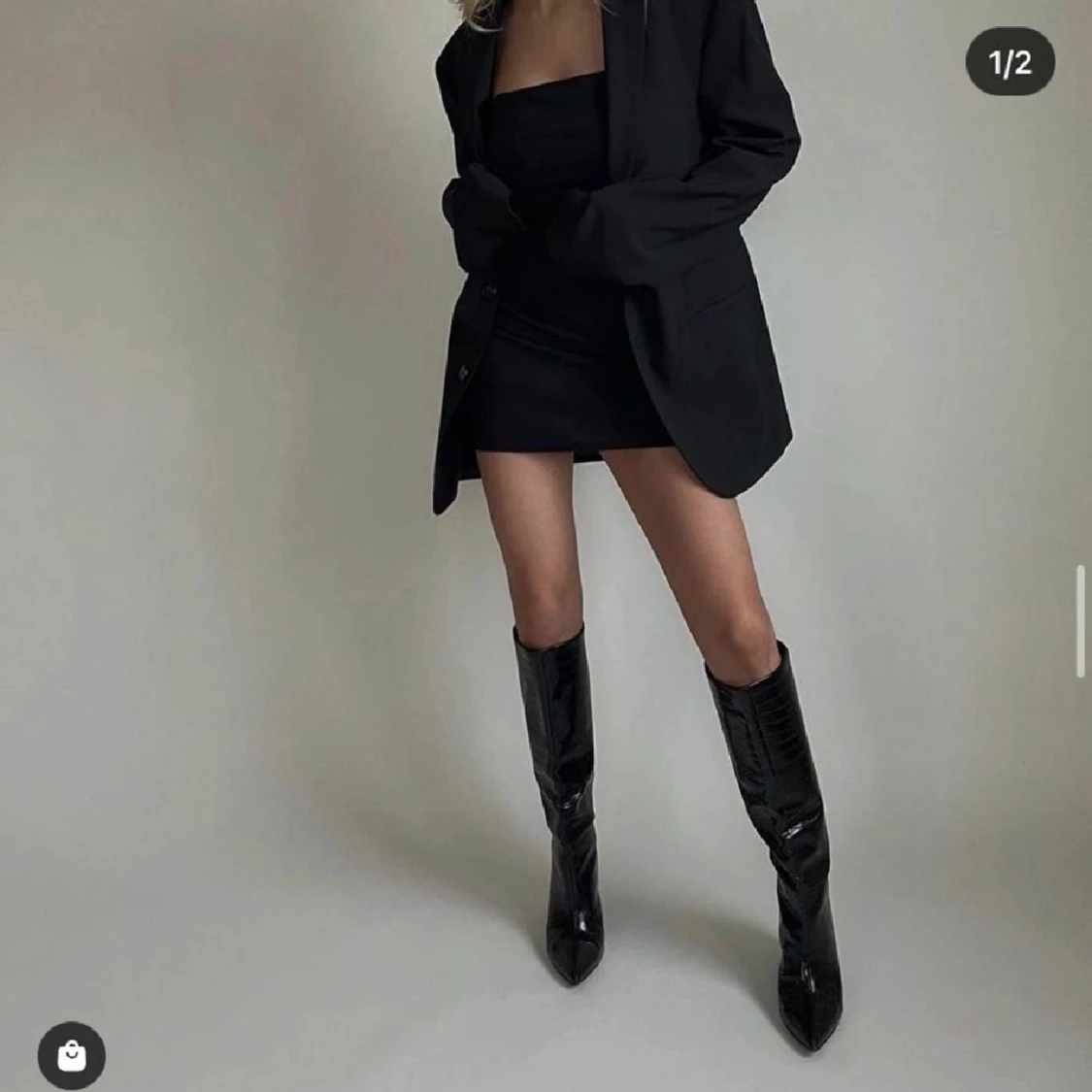 Svart klänning bikbok - 90